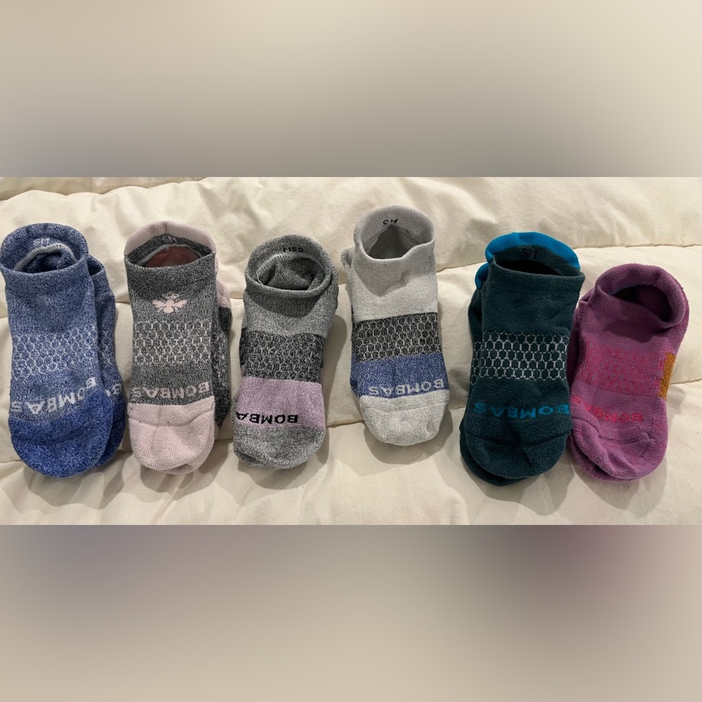 Bombas ankle running socks. Sz S